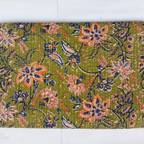 Queen size kantha bed Cover hand made Cotton Throw Indian Print blanket - Picture 2 of 3